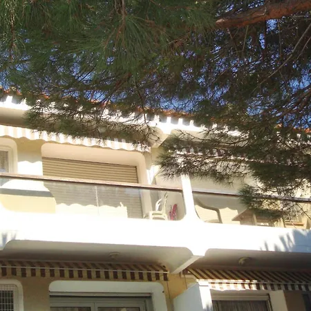Amazing In Argeles Sur With Kitchen Plage d'Argeles