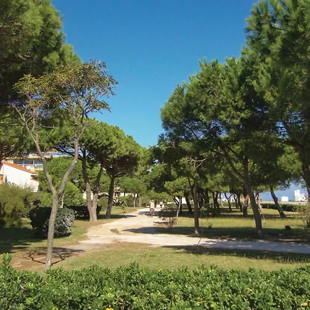 Amazing In Argeles Sur With Kitchen Plage d'Argeles